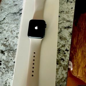 Apple Watch Series 3.